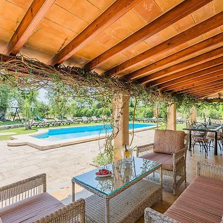 Villa Can Barretas